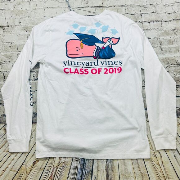 Vineyard Vines Shirt Mens Medium White Class of 2019 Whale‎ Logo Crew T-shirt - Picture 5 of 10
